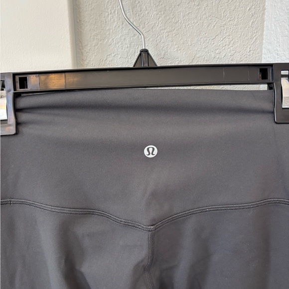 NWT!ππLululemon Align No Line HR Pant 25βππ. Size 6. Color Graphite Grey. - Picture 10 of 15